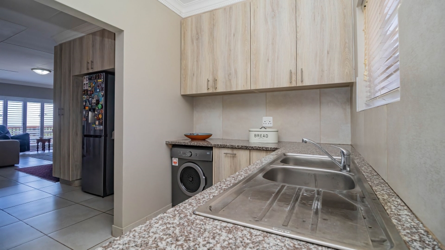 3 Bedroom Property for Sale in Dana Bay Western Cape